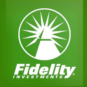 Fidelity Files for Tokenized Treasury Fund on Ethereum for May 30 Launch, and Solana ETF with $5.9T and $800B AUM