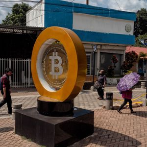 Bitcoin True Believers Bask in I-Told-You-So Glow at $100,000