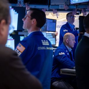 Bad Week for Wall Street’s Old Guard as Crypto Burns the Haters