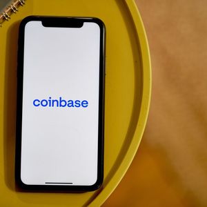 Coinbase Launches Stablecoin Payments Service for E-Commerce