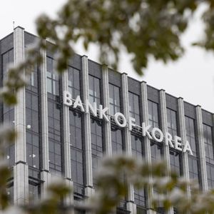 BOK Halts Digital Currency Project, Pausing Talks With Banks