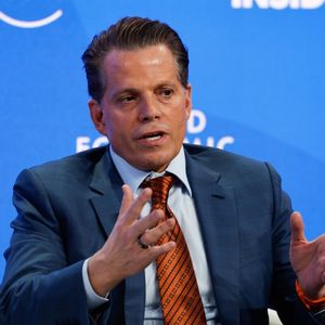 Scaramucci Says Crypto Treasury Company Trend ‘Will Fade’ Away