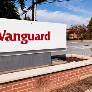Vanguard Goes Big on Crypto, Thanks to the Index-Fund Boom It Unleashed
