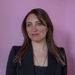 Uniswap Labs President Lader Leaves DeFi Firm After 4 Years