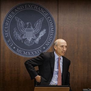 A Quiet SEC Rule Shift Brings Crypto ETFs Closer to Mainstream
