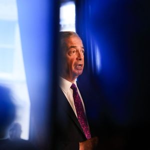 Farage Says UK Falling Behind on Crypto, Needs Rules Soon