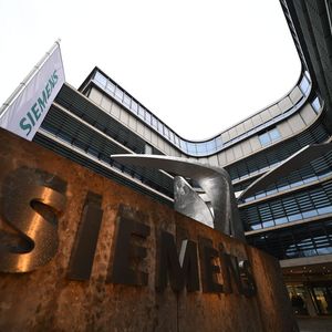 Siemens and B2C2 Adopt JPMorgan’s Blockchain-Based FX Platform