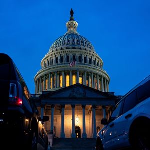 Crypto Industry Amasses $263 Million War Chest Ahead of Midterms