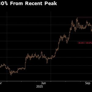 Tom Lee’s Big Crypto Bet Buckles Under Mounting Market Strain