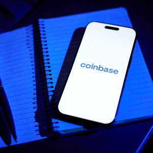 Coinbase to Offer New Crypto Tokens to Traders Ahead of Listing