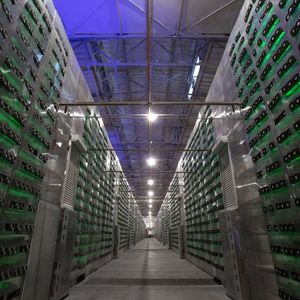 Bitcoin Miner CleanSpark Offers $1 Billion Convertible Bond