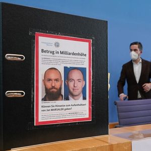 Cash-for-Crypto Laundromat Used to Fund Marsalek’s UK Spy Ring