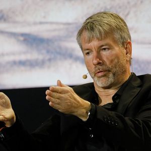 Saylor’s Strategy Raises Cash Reserve, Pauses Bitcoin Purchases