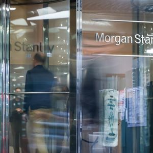 Crypto Latecomer Morgan Stanley Files for Bitcoin, Solana ETFs