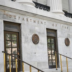 US Sanctions Iran’s Top Crypto Exchange in Ongoing Push for Deal
