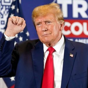 Trump Campaign Adopts Bitcoin, ETH, XRP, Dogecoin, SHIB For Election War Chest