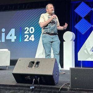 Cardano Founder Unveils How Blockchain Can ‘Revolutionize’ AI