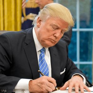 Ordine Esecutivo di Trump: Potrebbe Semplificare l’Ingresso delle Criptovalute nei Fondi Pensionistici