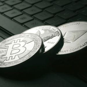 Эрик Трамп предупреждает инвесторов: “Не играйте против Bitcoin и Ethereum”