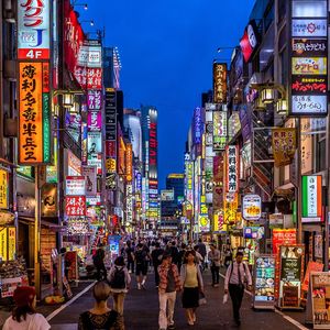 Stablecoin Shift: Japan Eyes Approval Of Yen-Backed Token
