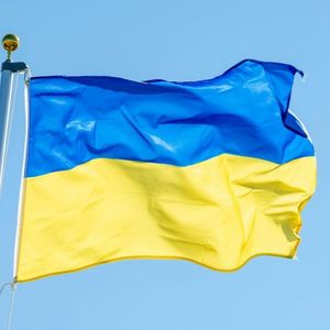 Ukrainians Shield From War’s Economic Impact With Bitcoin, Crypto Investment Strategy, Survey Finds