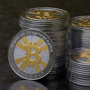 Bitcoin Mid-Size Whales Aggressively Expanding Their Stash – What This Means For The Market