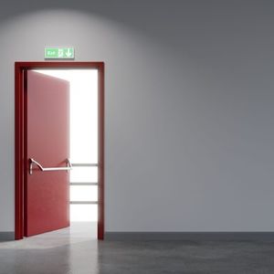 Binance Bitcoin Stockpile Shrinks Amid Market Turmoil