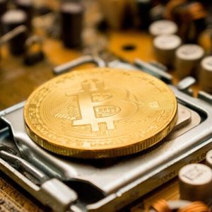 Bitcoin Hashrate Rebounds 11% Since Nov End, Can It Reach New ATH?