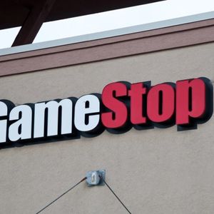 GameStop Transfers Full Bitcoin Stack, Analysts Flag Possible Exit