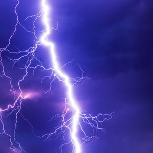 Lightning Strikes Big: Bitcoin Layer-2 Surpasses $1 Billion In Monthly Activity