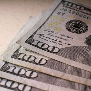 Stablecoin Hype Overblown? Moody’s Says Banks Aren’t In Danger