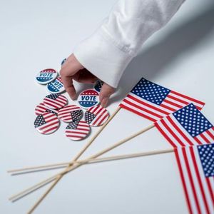 Crypto May Be Loud Online, But Only 4% Of Voters Care: Poll