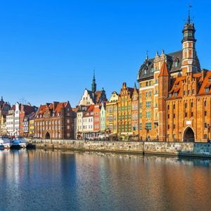 Crypto Industry Watches As Poland Advances Long-Delayed Regulatory Bill