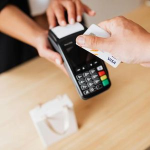Crypto Card Payments Explode As Transaction Volume Nears $8 Billion
