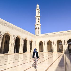 Bitcoin Educated: Over 65% Of Oman’s Crypto Owners Have College Degrees, Study Shows