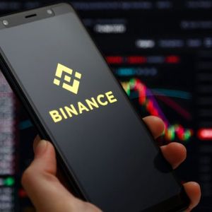 Binance Bans Russians From P2P Transactions With Dollars and Euros