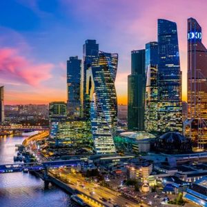 Moscow City Crypto Exchanges Ready to Send Cash to London, Report