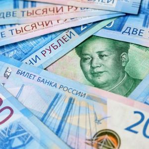 Russia Projected to Start Purchasing Chinese Yuan for Its Foreign Reserves as Soon as May