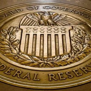 Fed Reveals 722 Banks Reported Unrealized Losses Over 50% of Capital as Concerns Over US Banking Crisis Grow