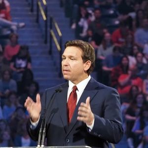 ‘Done, Dead’ — DeSantis to Nix Central Bank Digital Currency on Day 1