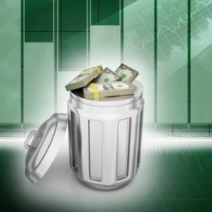 Asian Economies Could Benefit From Reduced Dollar Influence, Says Devere CEO