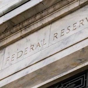 Fed Launches New Crypto Oversight Program, Issues Dollar Stablecoin Guidelines