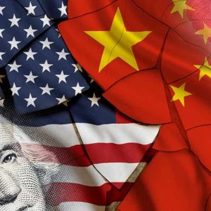 Peter Schiff Says US Can’t Afford to Decouple From China — Warns of Dollar Collapse