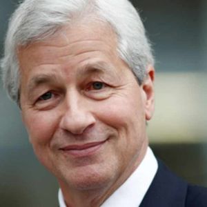 JPMorgan CEO Jamie Dimon Warns of Recession — Says ‘Huge Mistake’ to Think US Economy Will Boom for Years