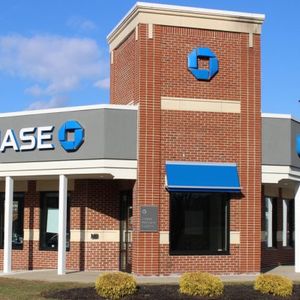 Chase UK to Block Crypto Payments Amid Scam Concerns and Regulatory Changes