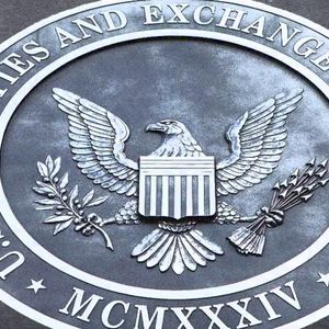 SEC Postpones Verdict on Ark 21shares and Global X Spot Bitcoin ETFs