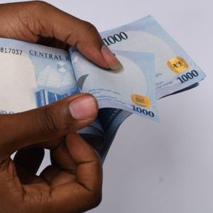 Nigerian Central Bank Dismisses Old Naira Banknote and Cash Shortage Rumors