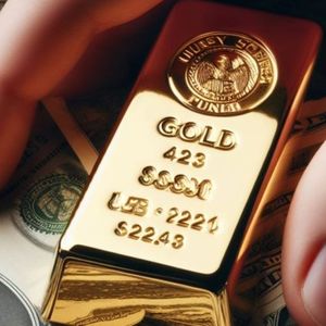 Economist Steve Hanke: US Dollar Weaponization Has Powered Record Central Bank Gold Purchases