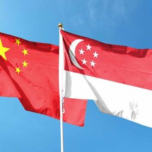 China and Singapore Team Up to Allow Tourists to Spend Digital Yuan