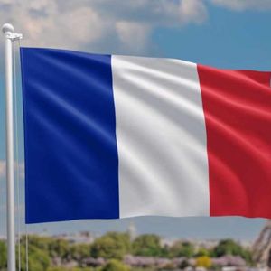 Coinbase Expands European Footprint With Approval to Operate in France